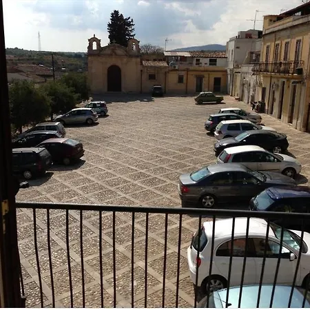 Toro بيت ضيافة 3*